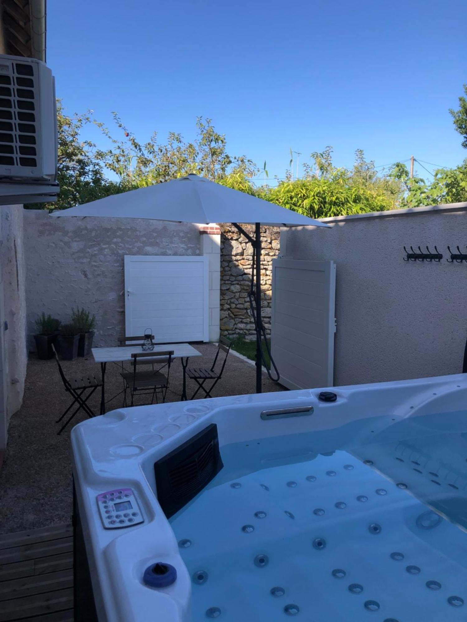Domaine De Praline Praline Bed & Breakfast Villerbon Exterior photo